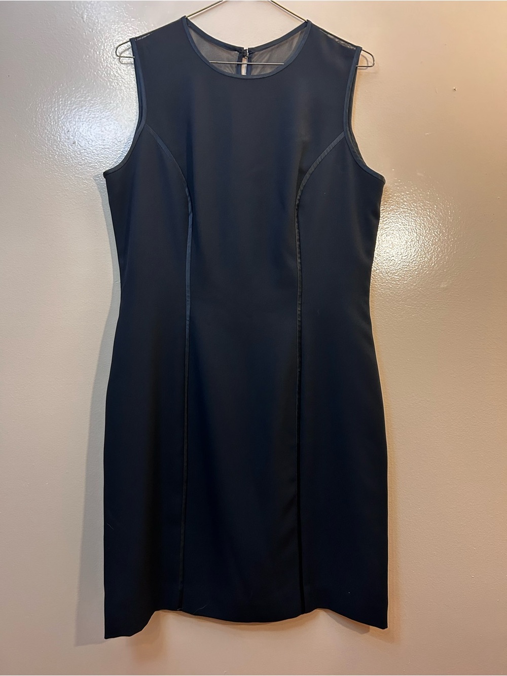 Maggy London Black Sleeveless Sheath Dress